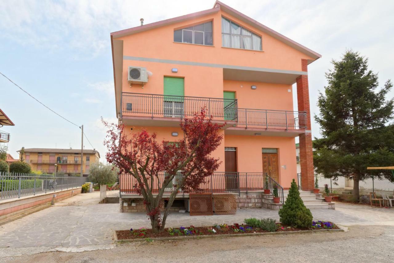 B&B Arwen Ponte San Giovanni Exteriör bild
